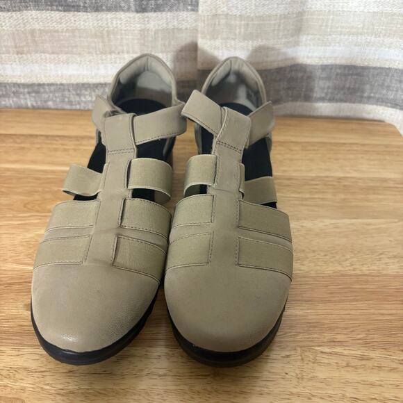 Cloudsteppers By Clarks Tan Wedges Size 9 - Picture 3 of 10